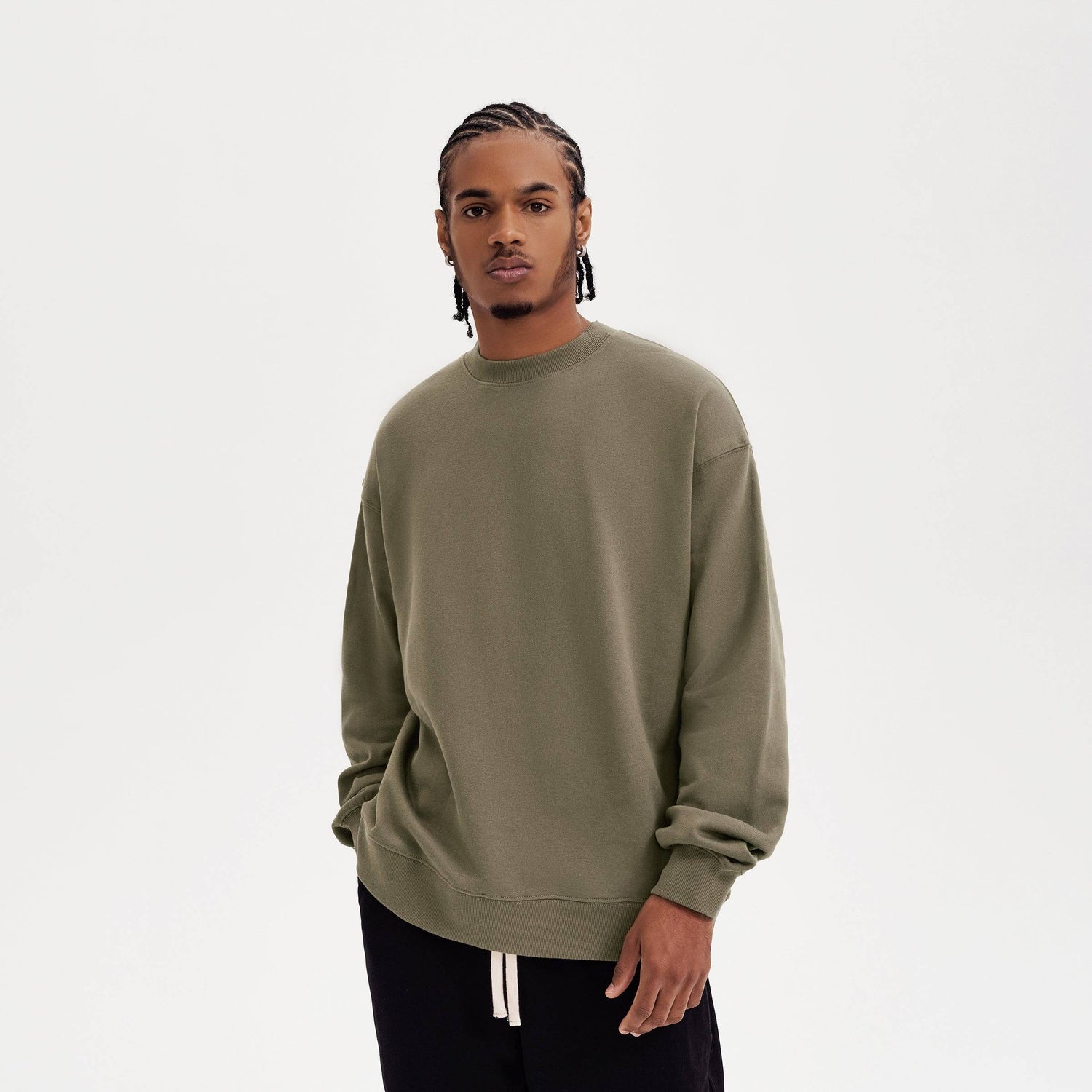 Men's Sweatshirts Collection: Stylish Comfort for Everyday Wear