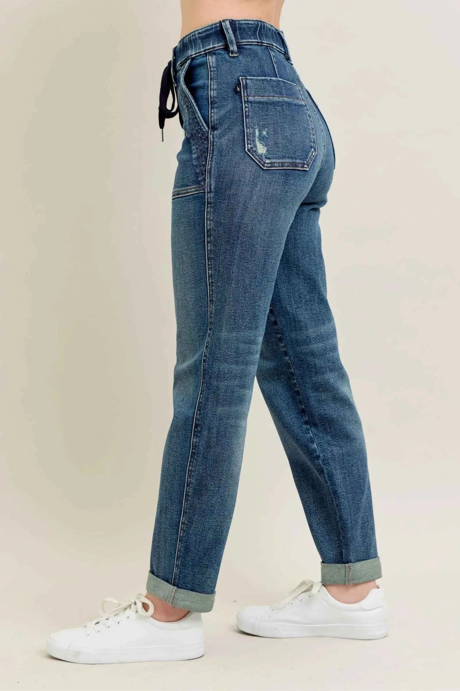 Women's Jeans Collection - Shop Trendy Women's Jeans for Every Style