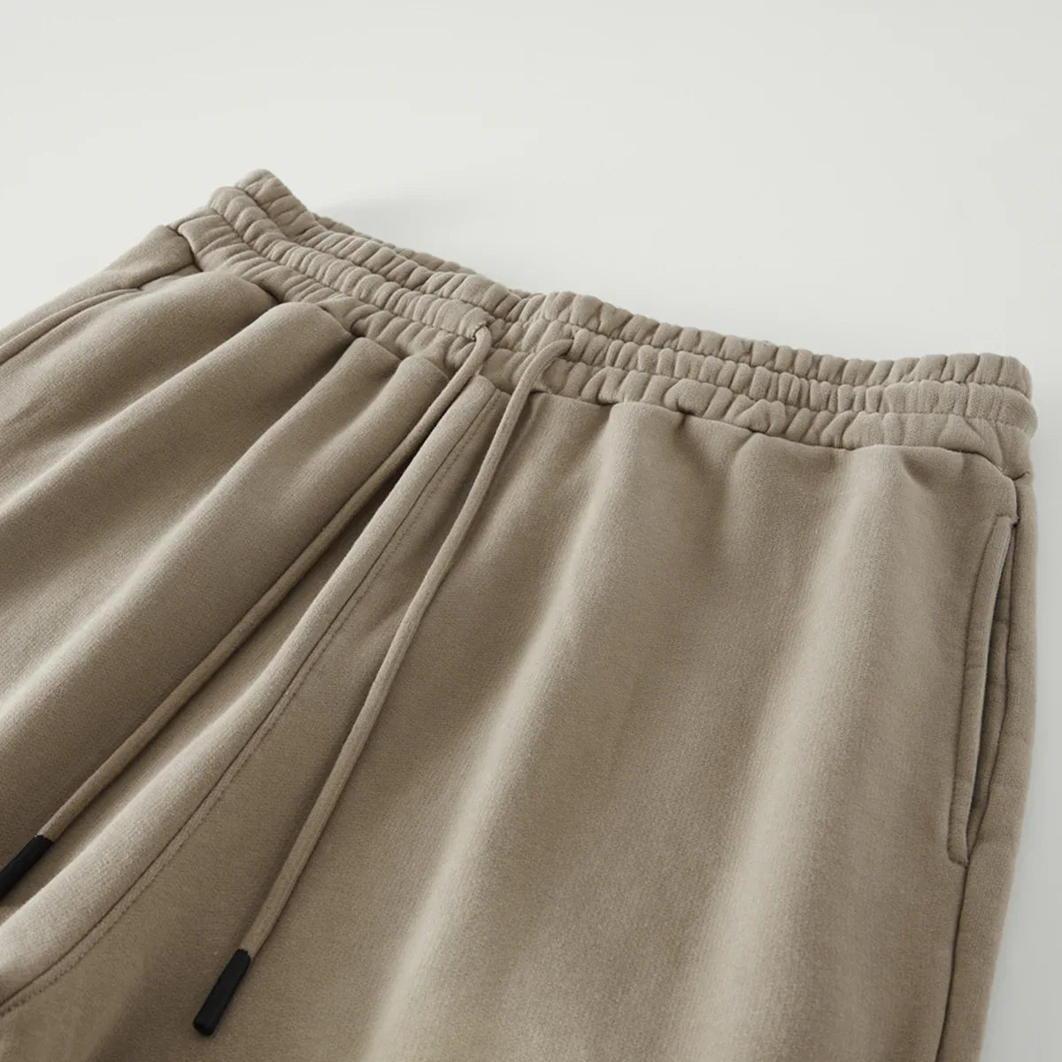 Women's Heavyweight Brushed Fleece Sweatpants - Oversized Tapered Fit - TeeVoke