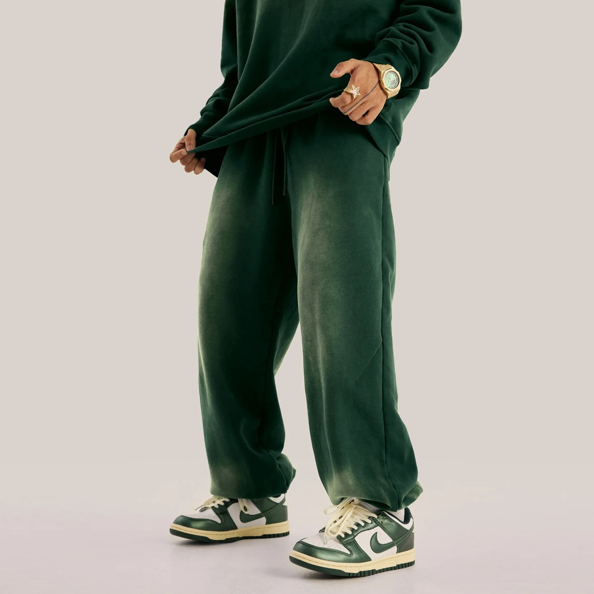 Women's Heavyweight Brushed Fleece Sweatpants - Oversized Tapered Fit - TeeVoke