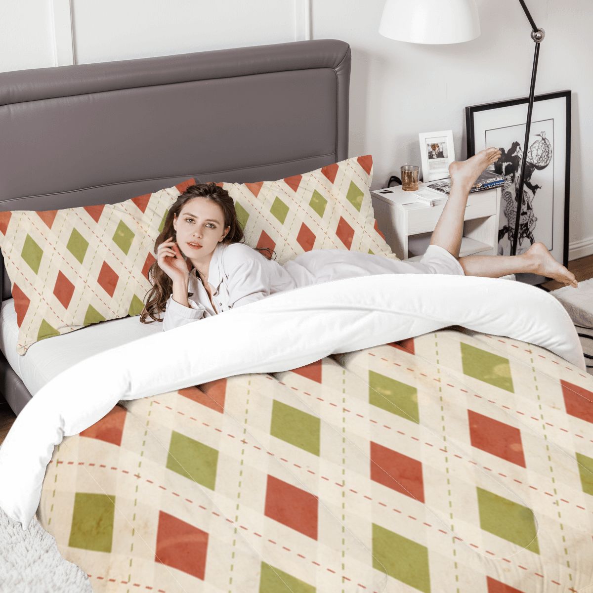 Holiday Diamond Queen Comforter Set – Festive Geometric Bedding