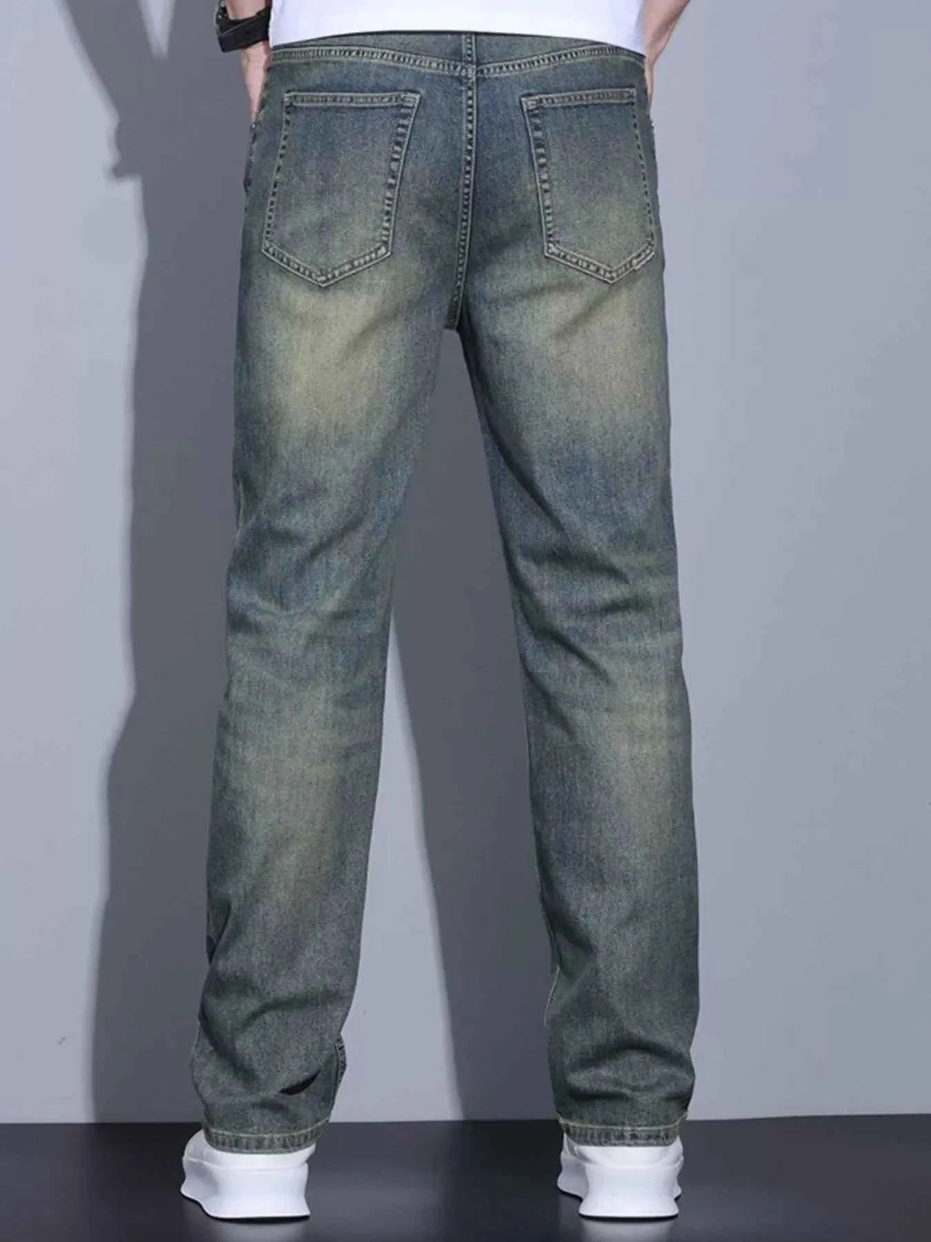 Men's Slim Fit Washed Jeans