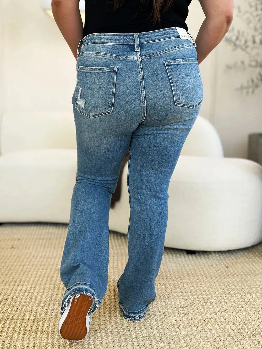 fc728fb2-110f-472d-90fe-23cac576cc6b-Max