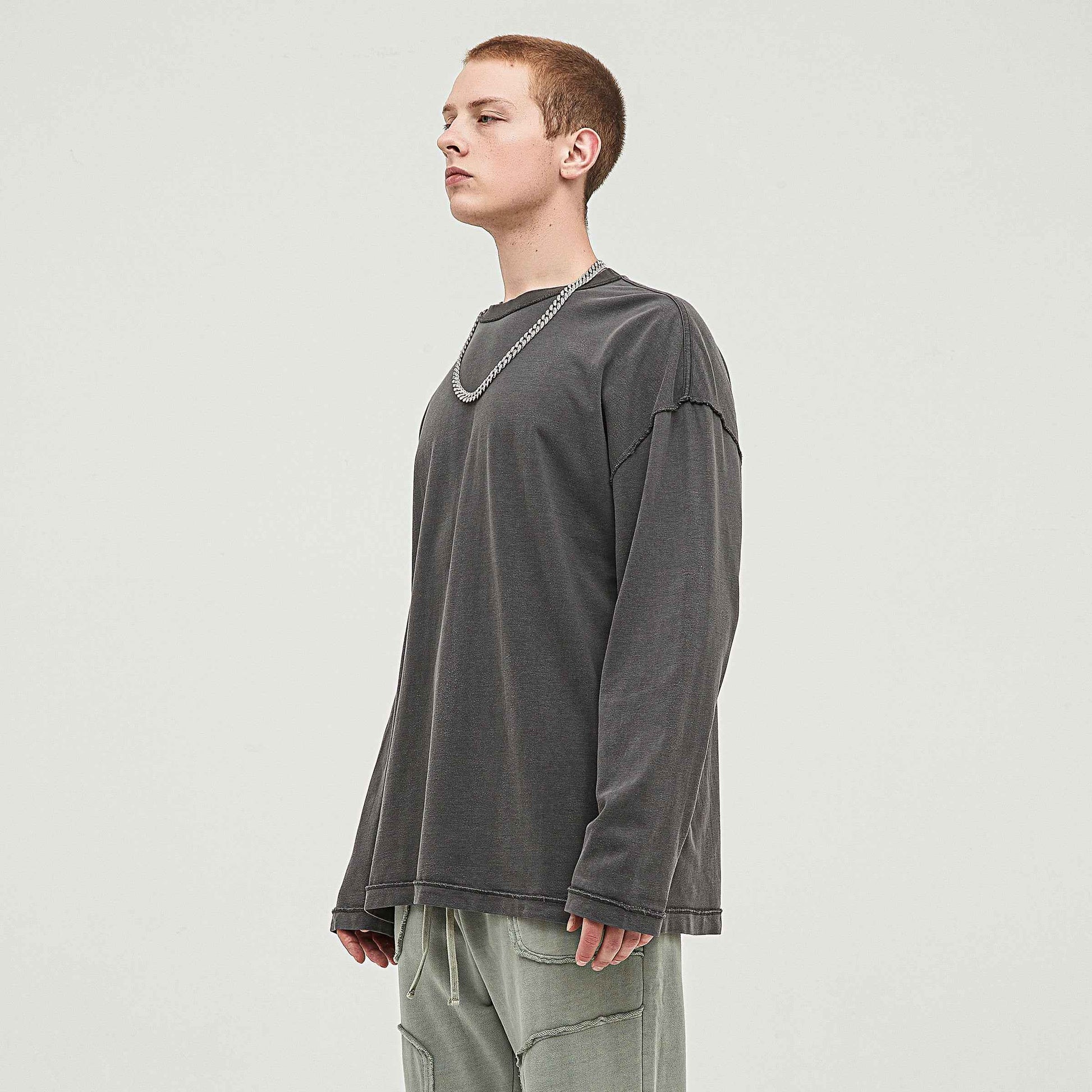 Unisex Oversize Long Sleeve T-Shirt Trendy Gift Holidays Astronauts